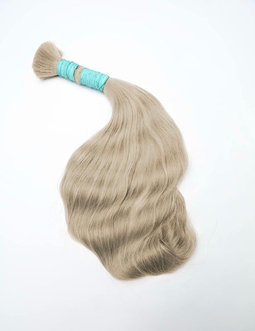 Raw Hair Extensions - Processed (Wavy - Color 201 -70 cm -158 gr)