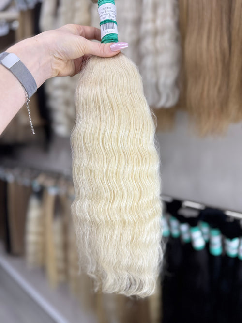 Raw Hair Extensions - Processed (Wavy - Color 000 -54 cm -128 gr)