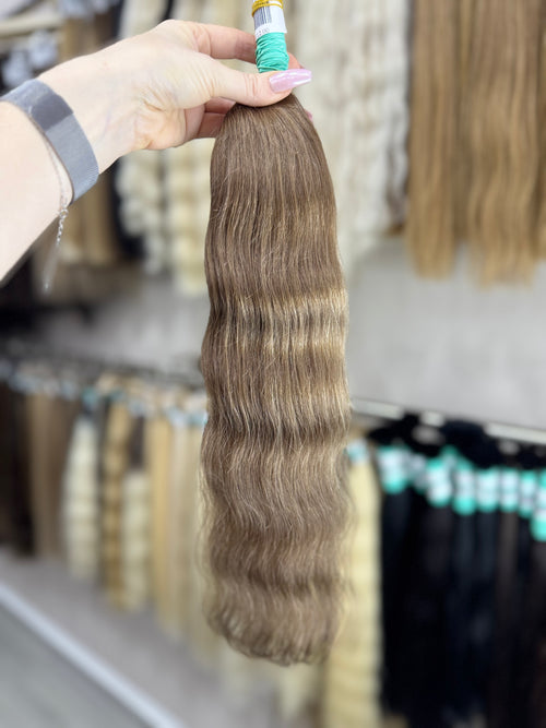 Raw Hair Extensions - Processed (wavy - Color 4 -54 cm -78 gr - 285/235)