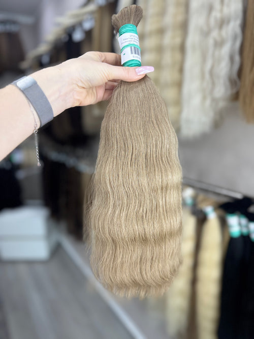 Raw Hair Extensions - Processed (Wavy - Color 81 -46 cm -147 gr)