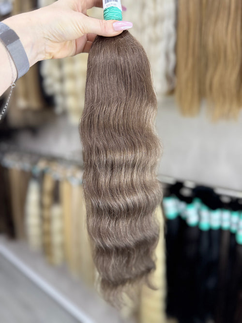 Raw Hair Extensions - Processed (wavy - Color 4b -55 cm -137 gr - 279/235)