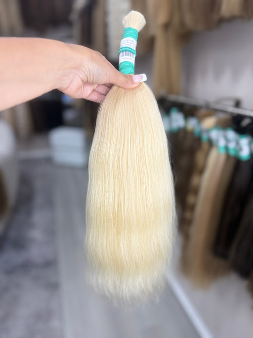 Raw Hair Extensions - Processed (Wavy - Color 613 -50 cm -112 gr)