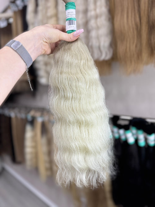 Raw Hair Extensions - Processed (Wavy - Color 1000 -51 cm -134 gr)