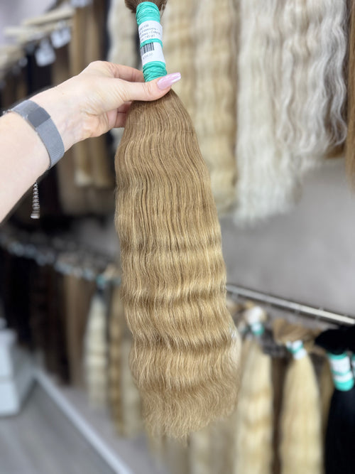 Raw Hair Extensions - Processed (Wavy - Color 81 -54 cm -145 gr)