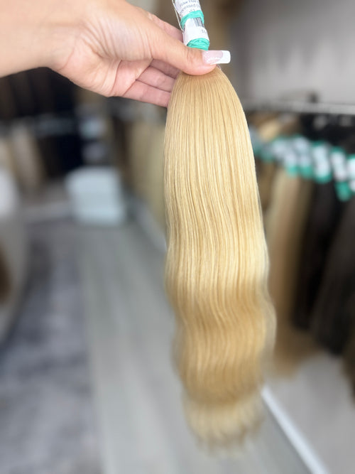 Raw Hair Extensions - Processed (Wavy - Color 20 -52 cm -46 gr)