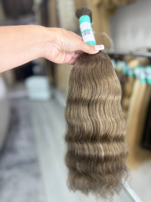 Raw Hair Extensions - Processed (Wavy - Color 5 -48 cm -130 gr)
