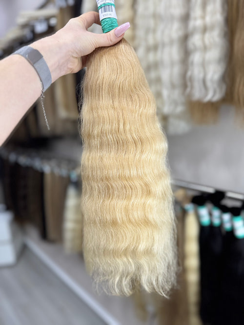 Raw Hair Extensions - Processed (wavy - Color 24 -57 cm -168 gr - 7237/216)