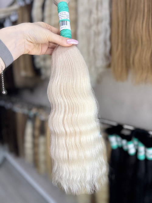 Raw Hair Extensions - Processed (Wavy - Color 200 -47 cm -125 gr)