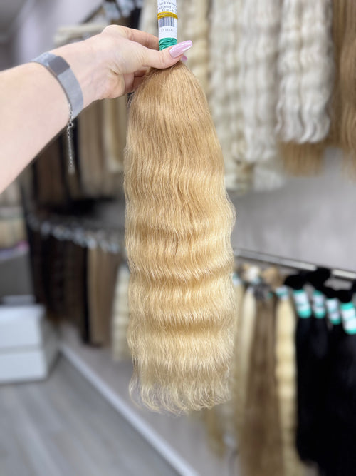 Raw Hair Extensions - Processed (wavy - Color 20 -55 cm -85 gr - 87/224)