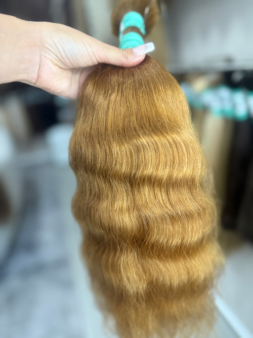 Raw Hair Extensions - Processed (Wavy - Color 77 -56 cm -164 gr - 1929/203)