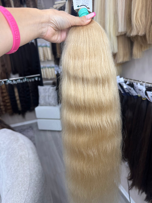 Raw Hair Extensions - Processed (Wavy - Color 18 -72 cm -152 gr - 1888/206)