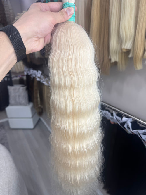 Raw Hair Extensions - Processed (Wavy - Color 201 -66 cm -180 gr - 3799/213)