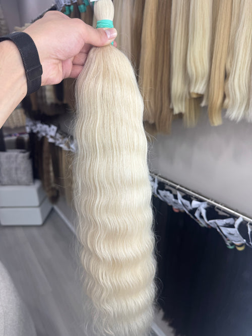 Raw Hair Extensions - Processed (wavy - Color 000 -65 cm -157 gr - 8779/234)