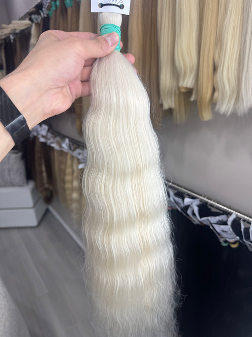 Raw Hair Extensions - Processed (Wavy - Color 000 -65 cm -172 gr - 3801/213)