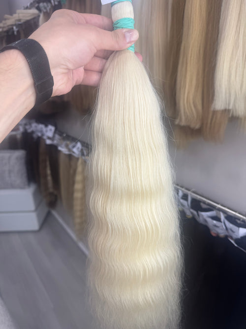 Raw Hair Extensions - Processed (Wavy - Color 000 -62 cm -165 gr - 3570/213)