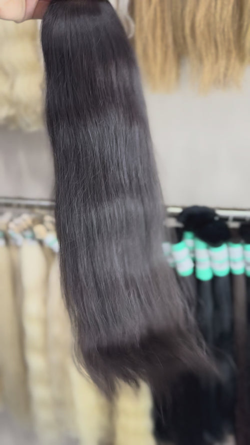 Raw Hair Extensions - Processed (wavy - Color 1b -54 cm -87 gr - 286/235)