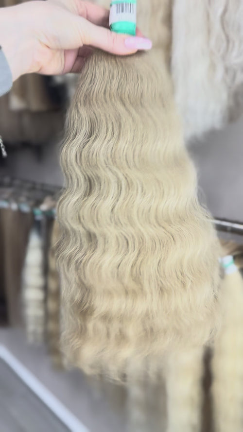 Raw Hair Extensions - Processed (Wavy - Color 16 -47 cm -132 gr)