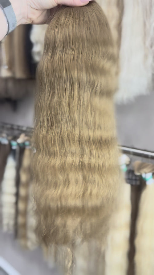 Raw Hair Extensions - Processed (wavy - Color 8 -58 cm -131 gr - 113/225)