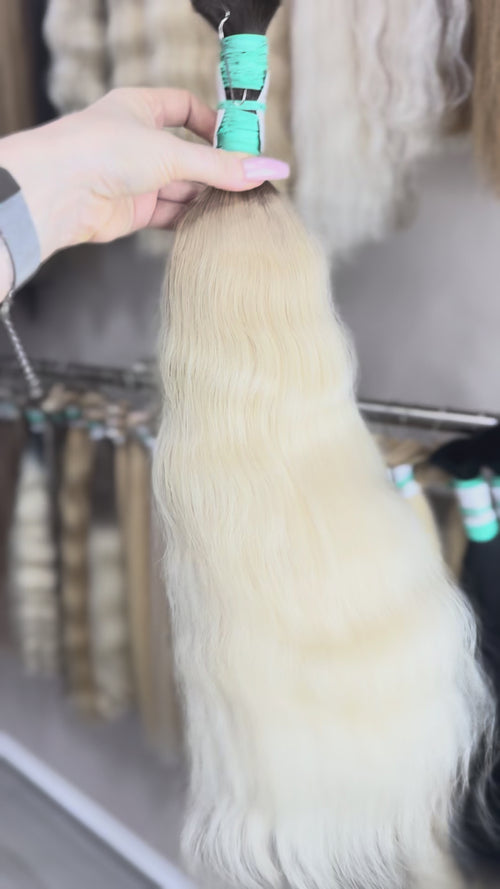 Ombre Hair  - Processed (Wavy - Color 0 -51 cm -133 gr)