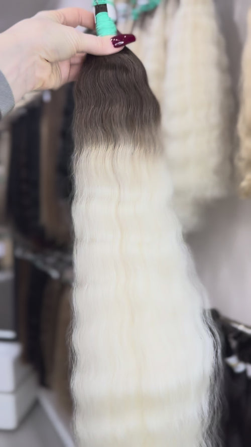 Raw Hair Extensions - Processed (Wavy - Color ombre -64 cm -96 gr - 276/233)
