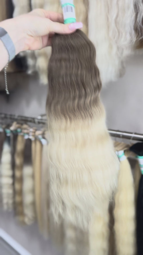 Ombre Hair  - Processed (Wavy - Color 0 -55 cm -105 gr)