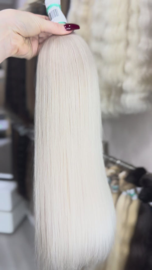 Raw Hair Extensions - Processed (straight - Color 200 -55 cm -123 gr - 57/232v)