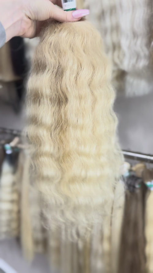 Raw Hair Extensions - Processed (Wavy - Color 18 -50 cm -78 gr)