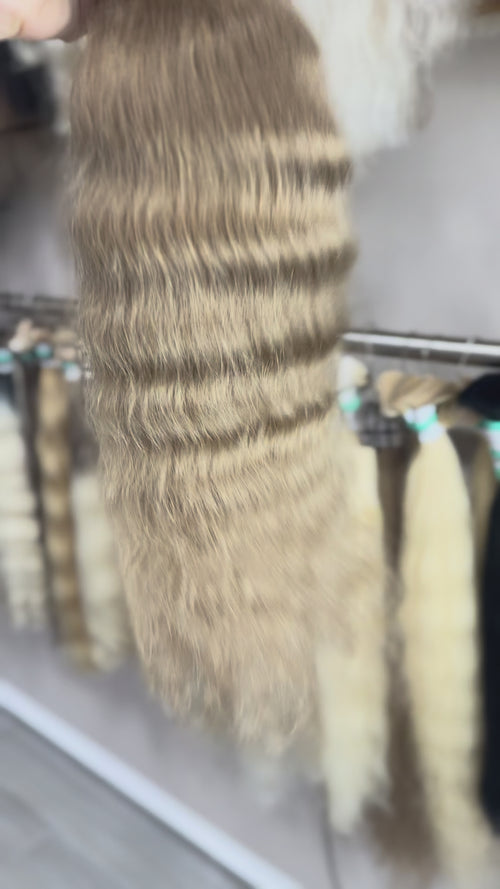 Raw Hair Extensions - Processed (wavy - Color 8 -53 cm -121 gr - 122/225)