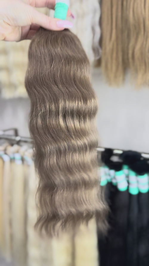 Raw Hair Extensions - Processed (wavy - Color 4 -51 cm -82 gr - 287/235)