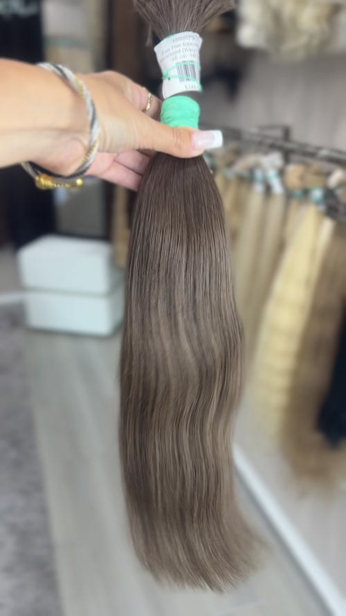 Raw Hair Extensions - Processed (straight - Color 8 -46 cm -146 gr)
