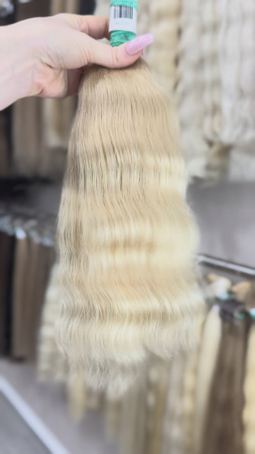 Raw Hair Extensions - Processed (Wavy - Color 199 -45 cm -97 gr)
