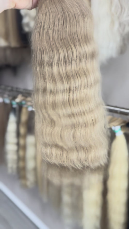 Raw Hair Extensions - Processed (wavy - Color 10 -54 cm -107 gr - 65/230)