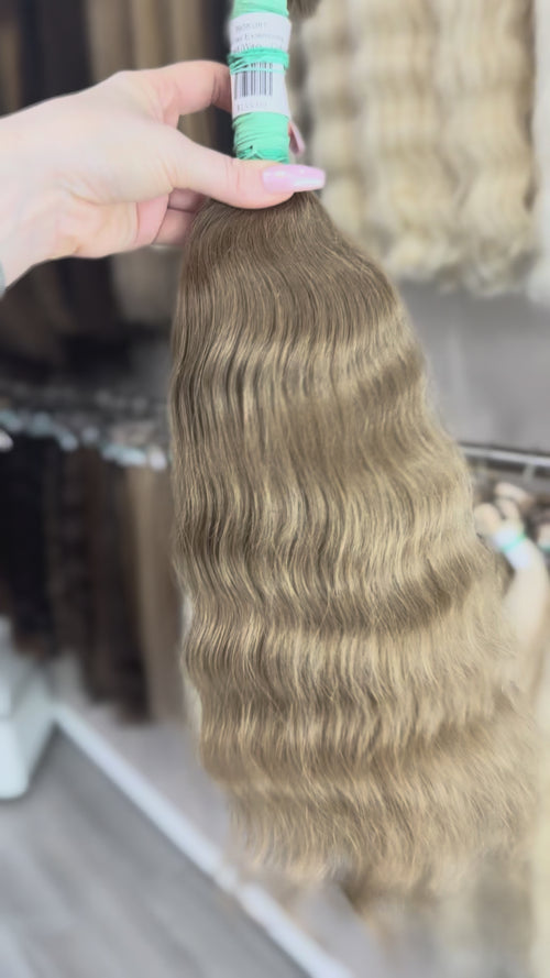 Raw Hair Extensions - Processed (Wavy - Color 10 -48 cm -115 gr)