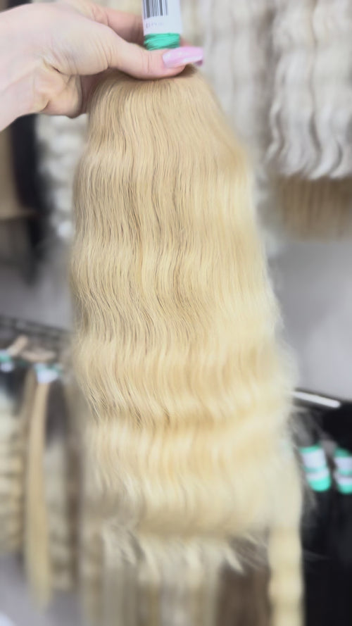 Raw Hair Extensions - Processed (wavy - Color 20 -47 cm -110 gr - 70/224)