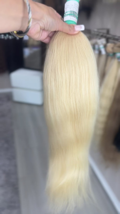 Raw Hair Extensions - Processed (Straight - Color 613 -58 cm - 154 gr)