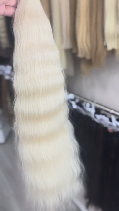 Raw Hair Extensions - Processed (wavy - Color 000 -65 cm -158 gr - 8775/234)