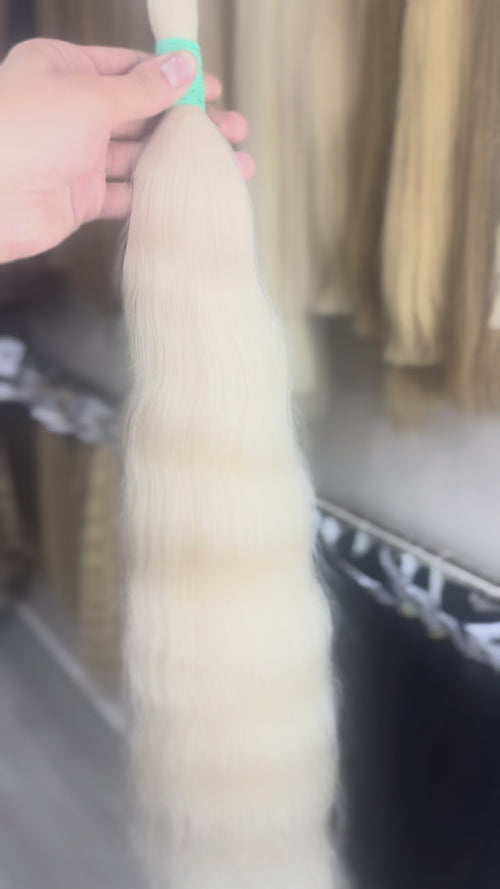 Raw Hair Extensions - Processed (Wavy - Color 201 -69 cm -117 gr - 3426/211)