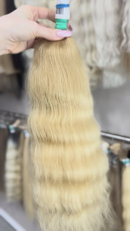 Raw Hair Extensions - Processed (Wavy - Color 20 -54 cm -92 gr)