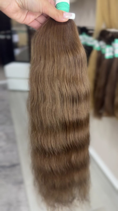 Raw Hair Extensions - Processed (wavy - Color 6 -56 cm -124 gr - 108/225)