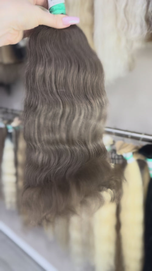 Raw Hair Extensions - Processed (Wavy - Color 5 -48 cm -122 gr)