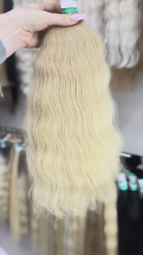 Raw Hair Extensions - Processed (wavy - Color 24 -46 cm -129 gr - 1993/137)