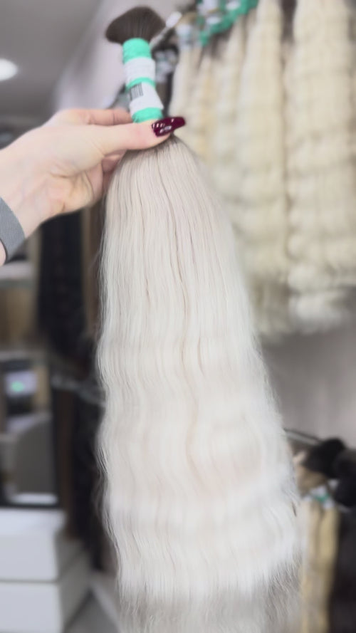 Ombre Hair  - Processed (Wavy - Color 0 -58 cm -113 gr)