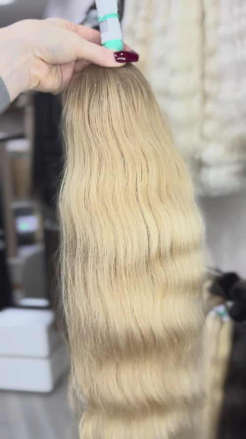 Raw Hair Extensions - Processed (wavy - Color ombre -61 cm -108 gr - 7211/219)