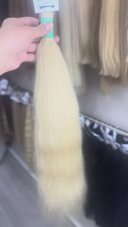 Raw Hair Extensions - Processed (Wavy - Color 25 -62 cm -153 gr)