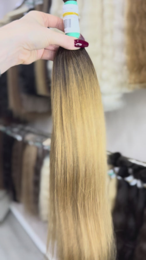 Raw Hair Extensions - Processed (Straight - Color ombre -60 cm -104 gr - 6118/221v det)