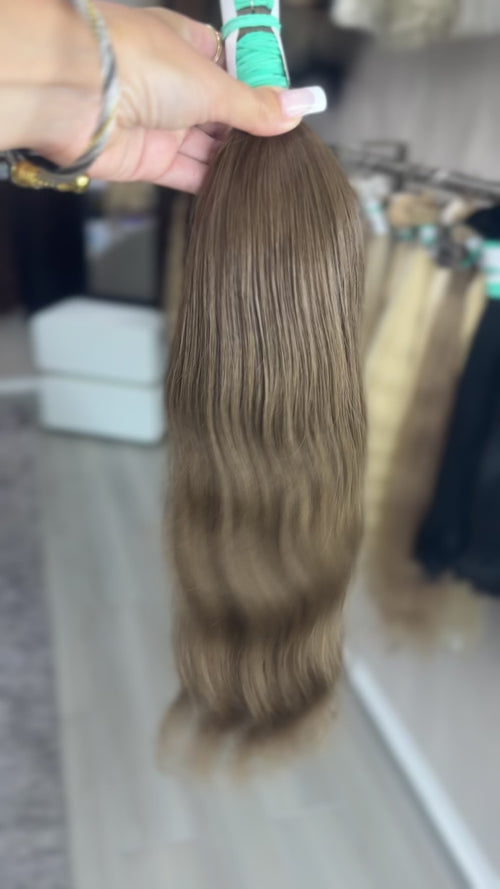 Raw Hair Extensions - Processed (Straight - Color 6 -46 cm -119 gr)