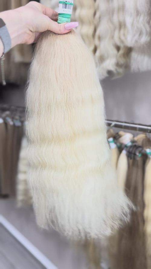 Raw Hair Extensions - Processed (Wavy - Color 201 -56 cm -133 gr)