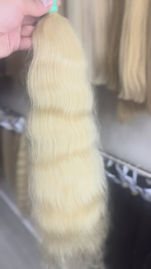 Raw Hair Extensions - Processed (wavy - Color 24 -60 cm -117 gr - 7233/217)