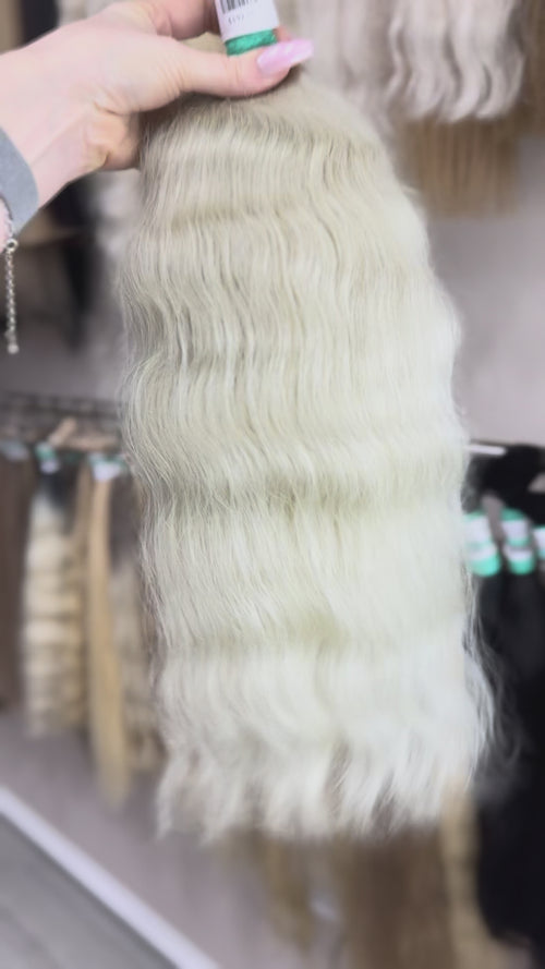 Raw Hair Extensions - Processed (Wavy - Color 1000 -51 cm -134 gr)