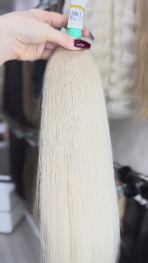 Raw Hair Extensions - Processed (straight - Color 000 -56 cm -112 gr - 8/232v)